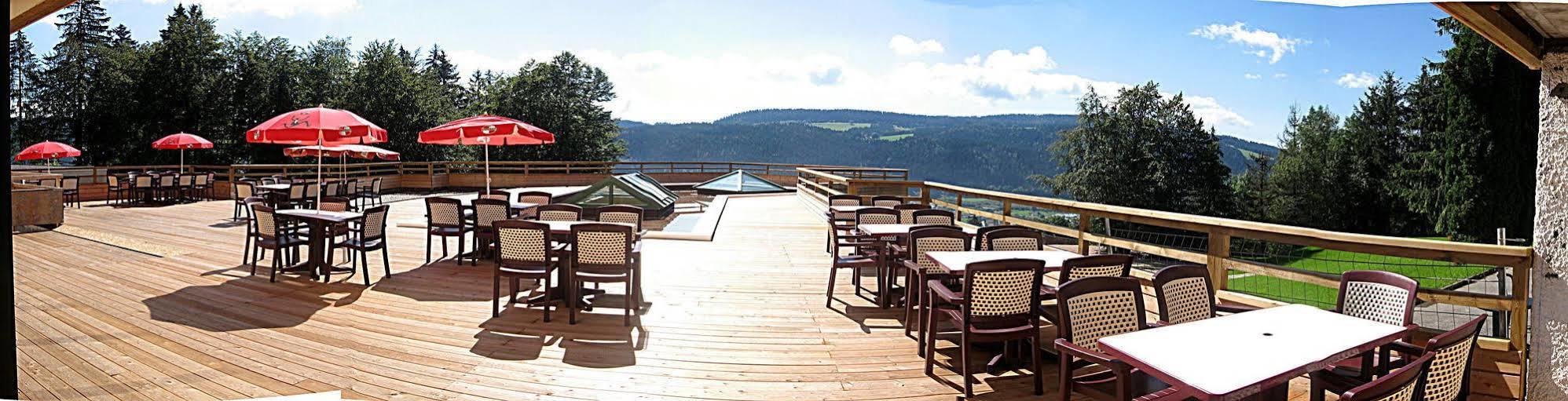 Evasion Tonique Hotel Villers-le-Lac Exterior photo